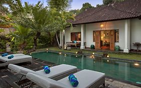Room&Vespa 3 - Relaxing Stay Center Seminyak